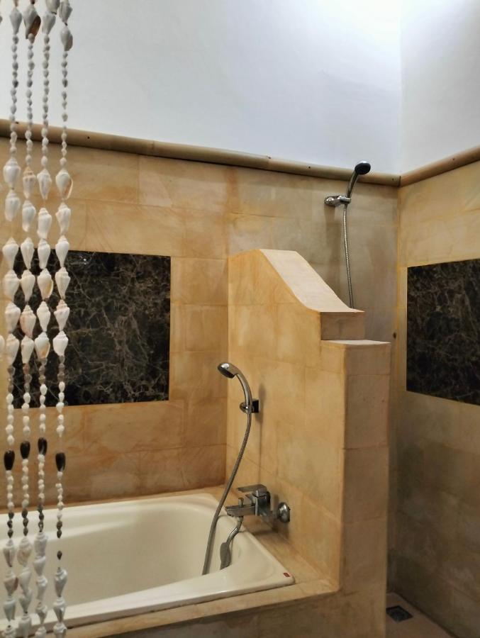 Kaia Lovina Guest House Junior Suite Экстерьер фото