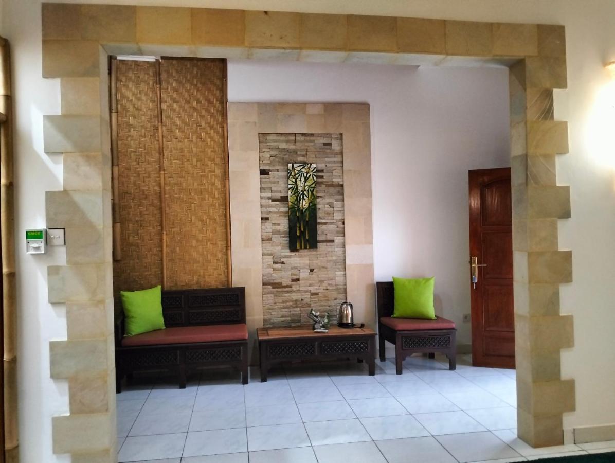 Kaia Lovina Guest House Junior Suite Экстерьер фото