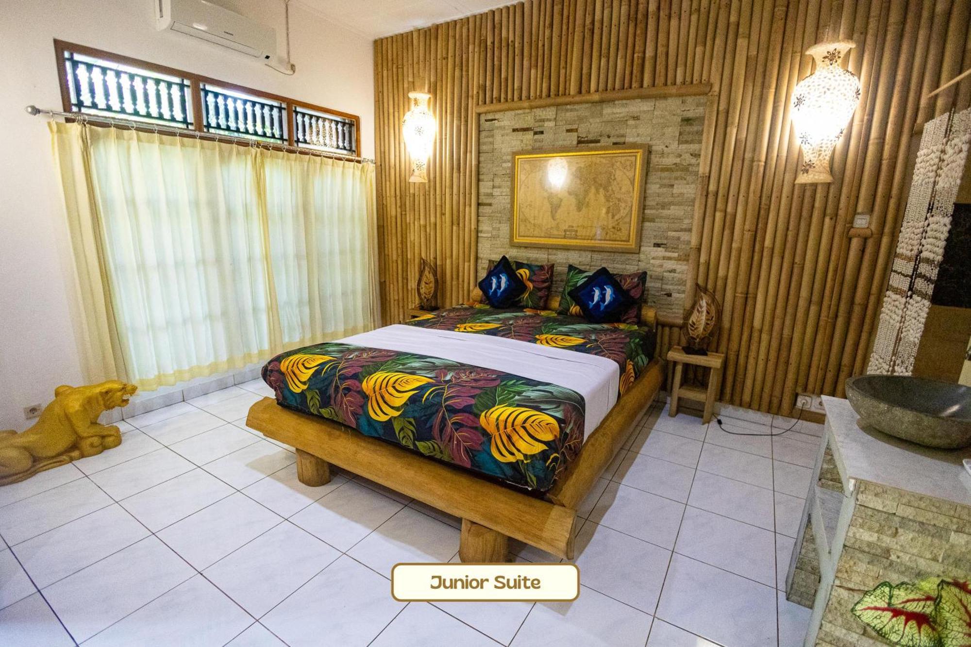 Kaia Lovina Guest House Junior Suite Экстерьер фото